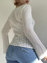Weißes, offenes Stricktop mit Bindeband vorne